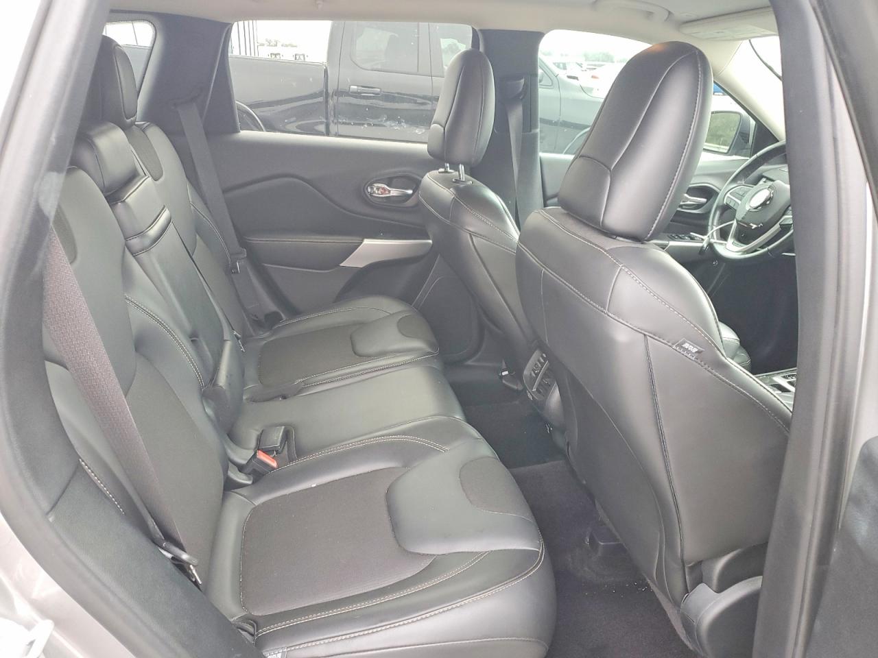 2018 JEEP CHEROKEE LATITUDE PLUS photo 11