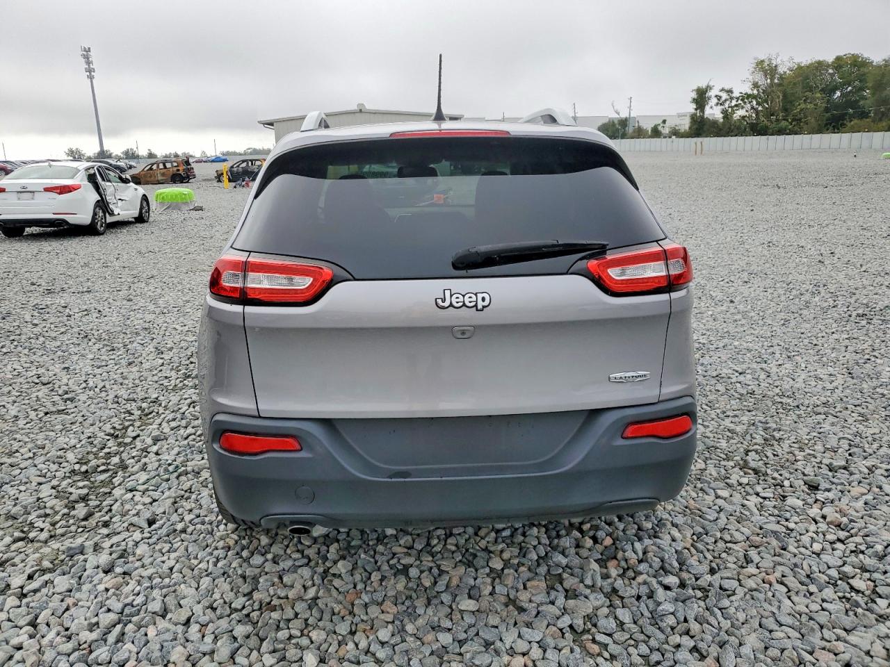 2018 JEEP CHEROKEE LATITUDE PLUS photo 6