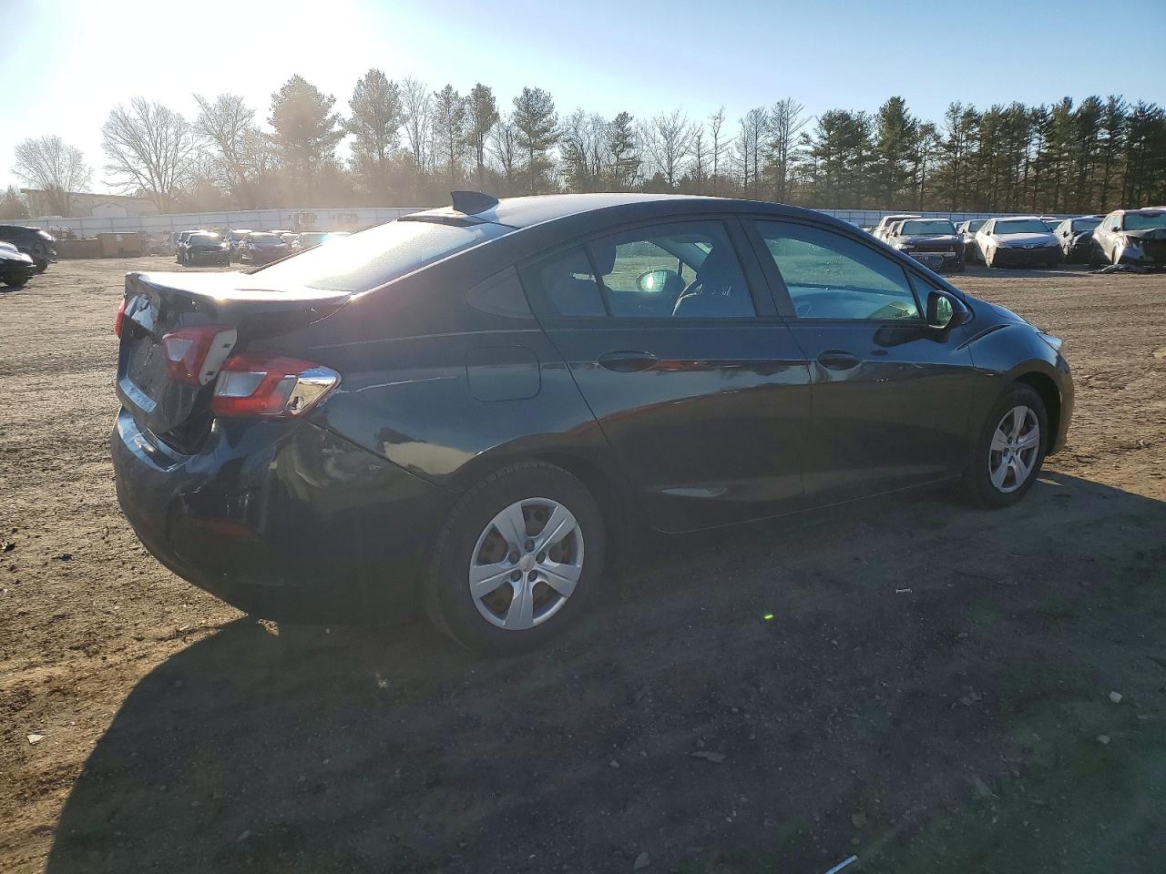 2016 CHEVROLET CRUZE LS photo 3