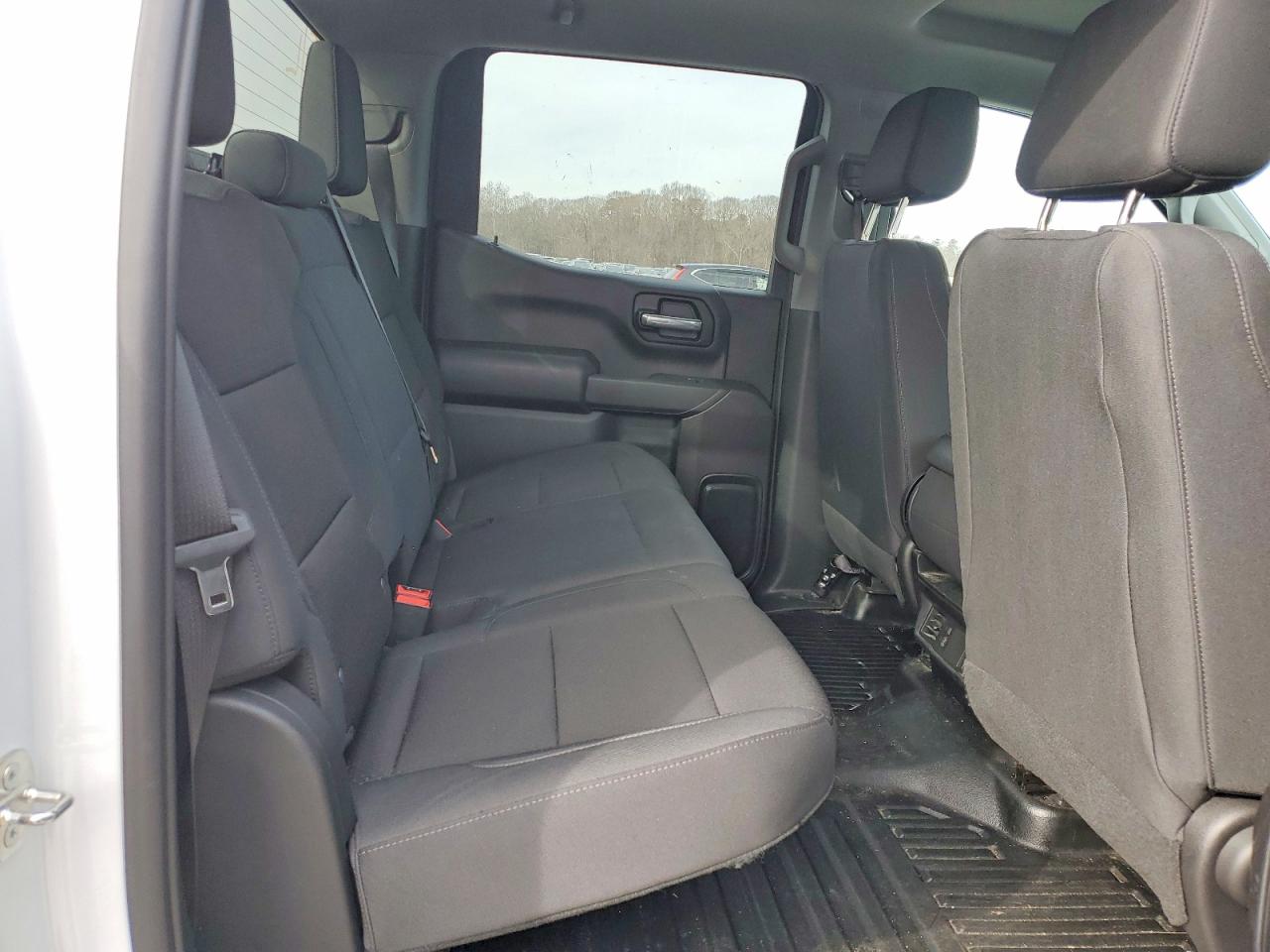 2024 CHEVROLET SILVERADO K1500 photo 10