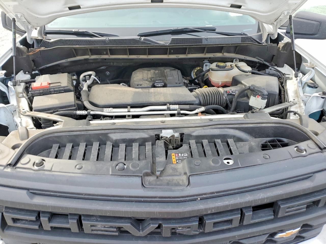 2024 CHEVROLET SILVERADO K1500 photo 11