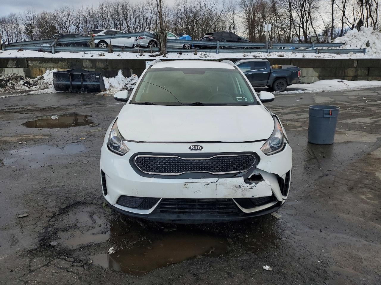 2019 KIA NIRO FE photo 5