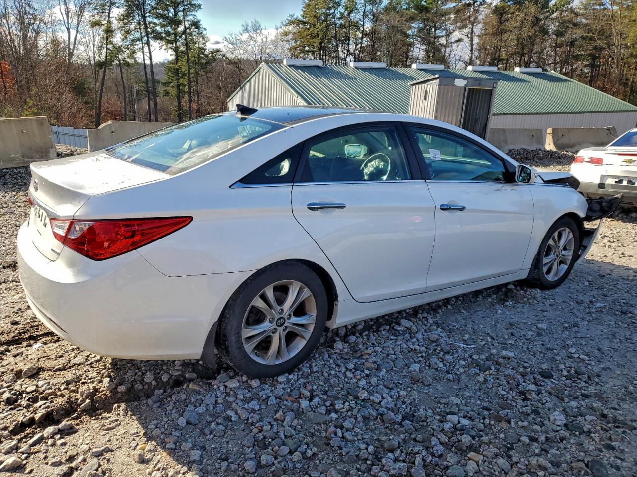 2013 HYUNDAI SONATA SE photo 3