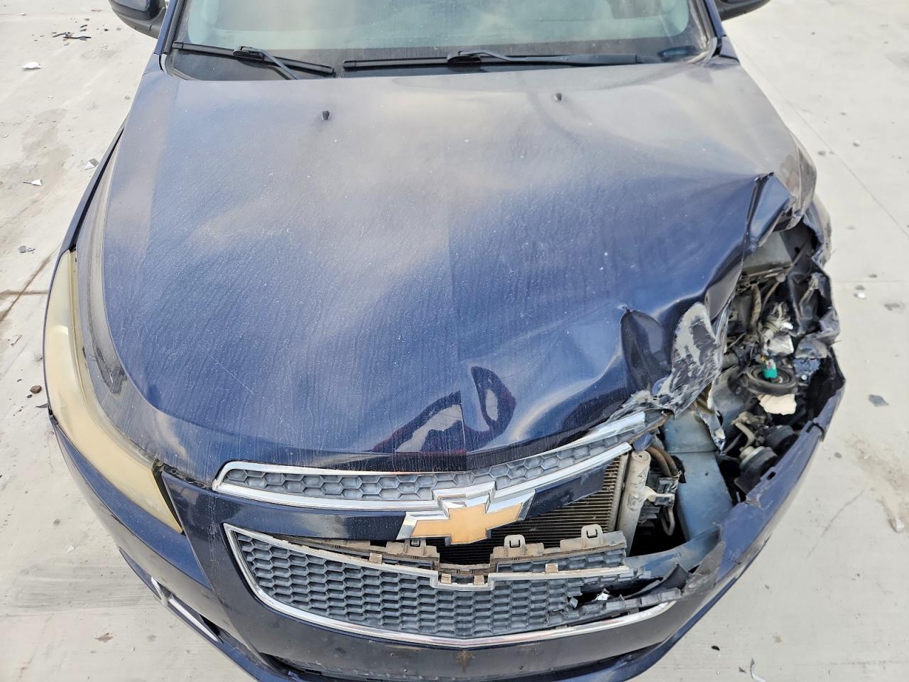 2011 CHEVROLET CRUZE LT photo 11