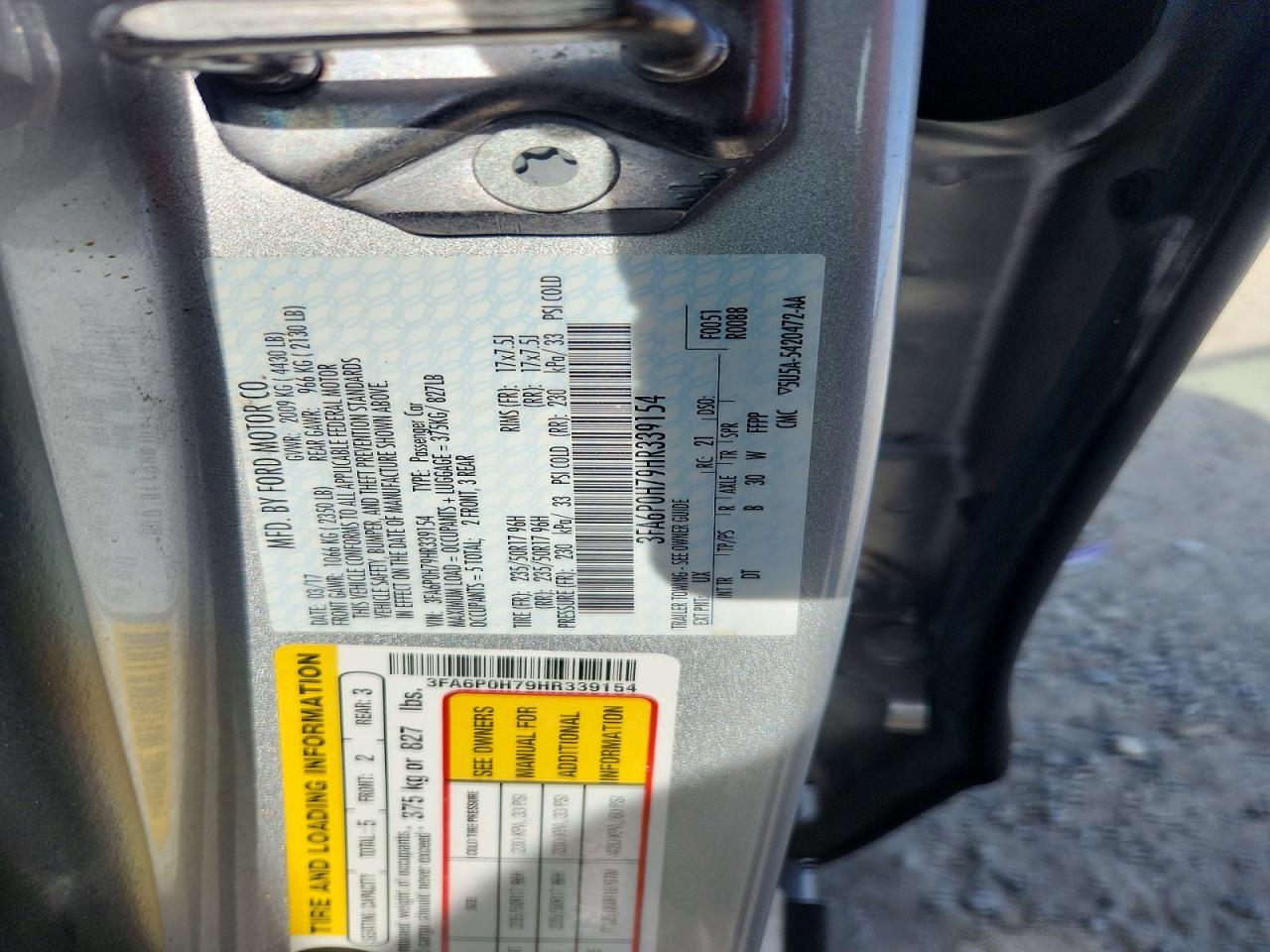 2017 FORD FUSION SE photo 12