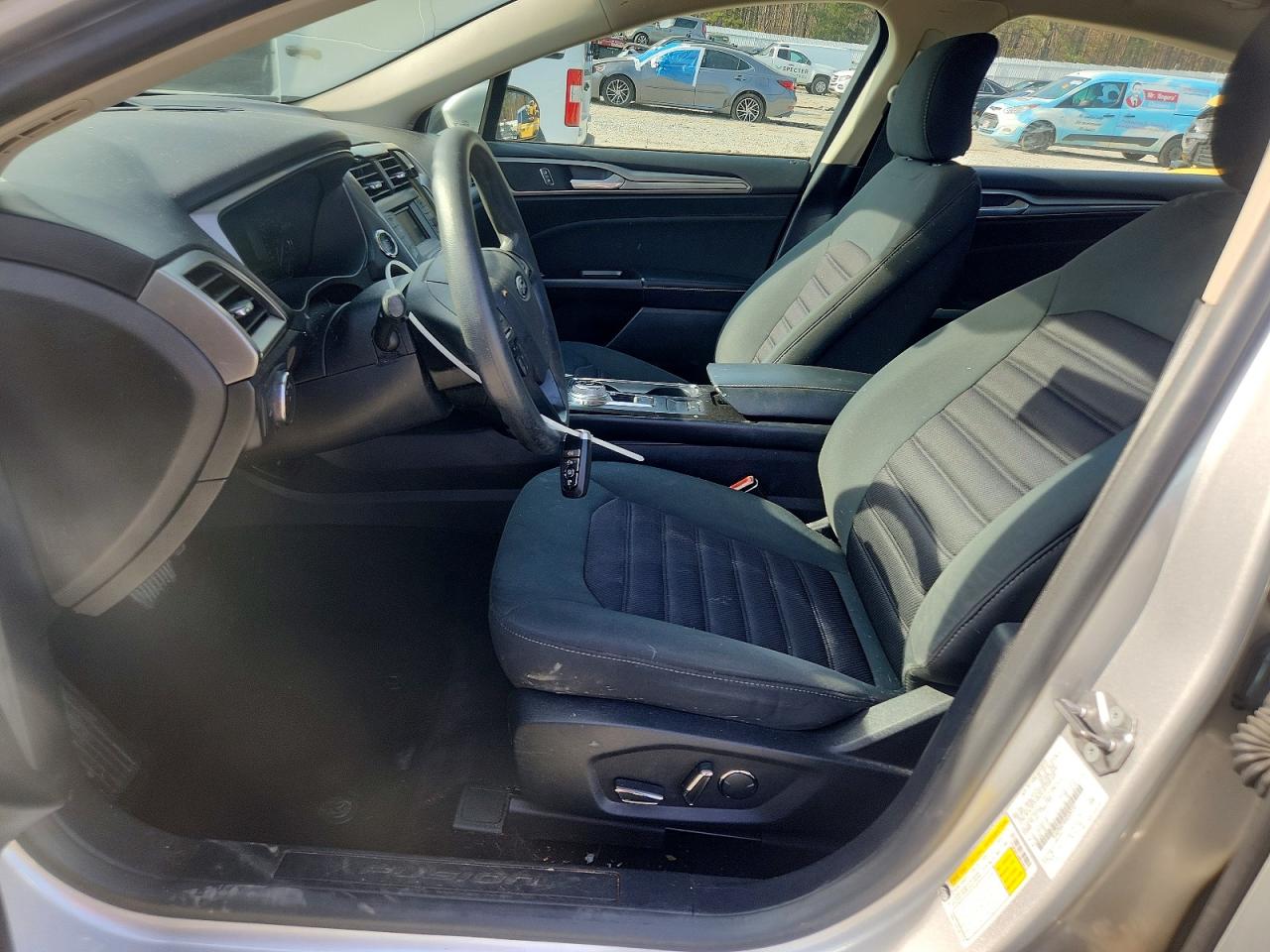 2017 FORD FUSION SE photo 7
