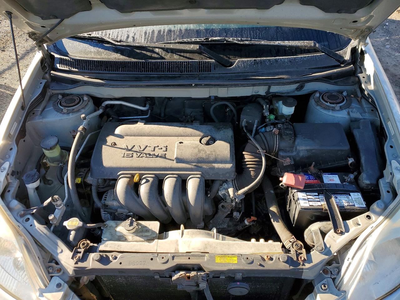 2003 TOYOTA COROLLA MATRIX XR photo 11