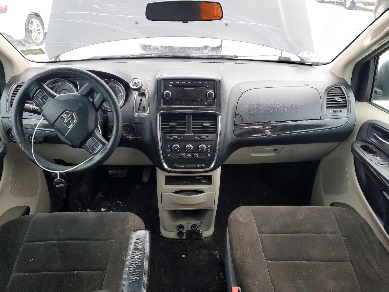 2012 DODGE GRAND CARAVAN SE photo 8