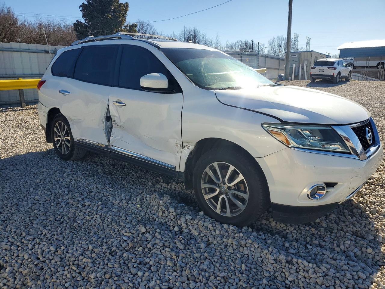 2013 NISSAN PATHFINDER S photo 4