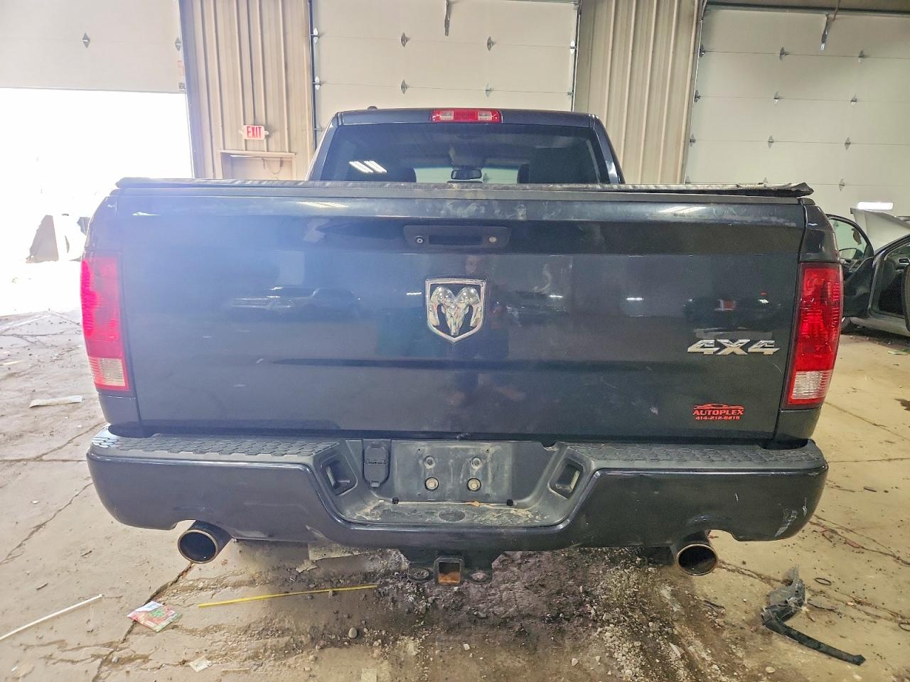 2015 RAM 1500 ST photo 6