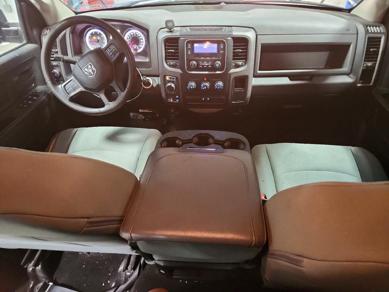 2015 RAM 1500 ST photo 8