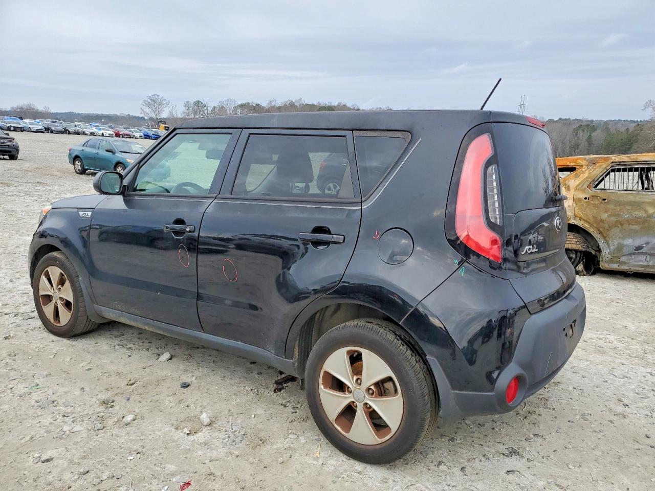2015 KIA SOUL photo 2