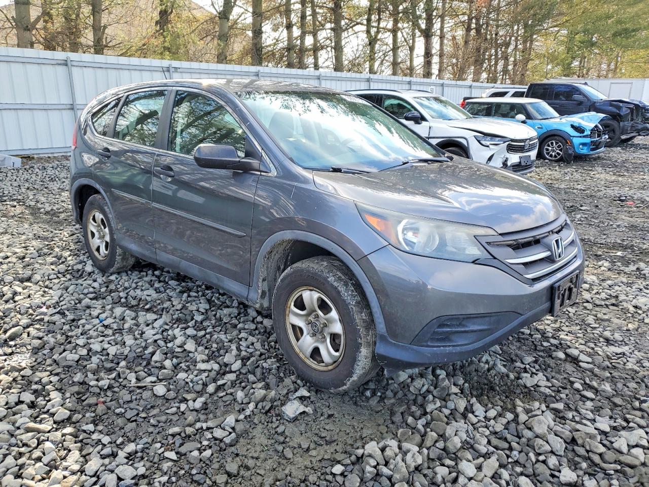 2013 HONDA CR-V LX photo 4