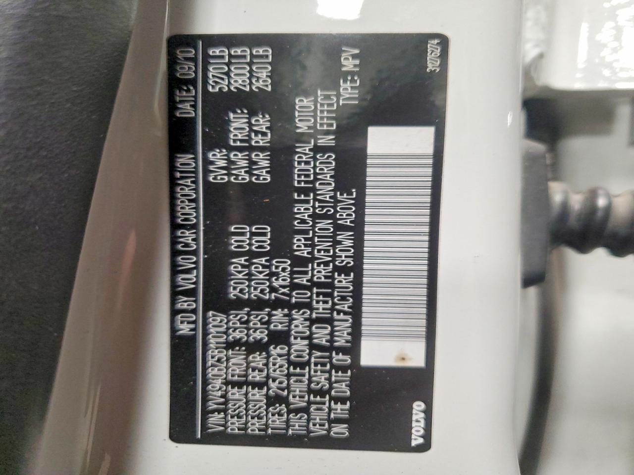 2011 VOLVO XC70 3.2 photo 12