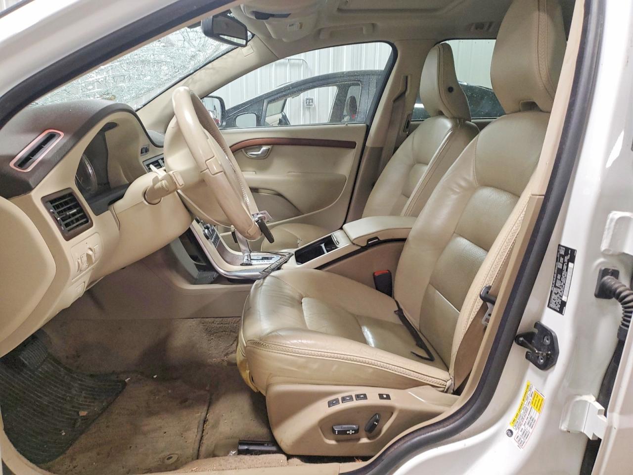 2011 VOLVO XC70 3.2 photo 7