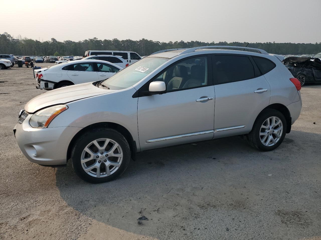 2013 NISSAN ROGUE