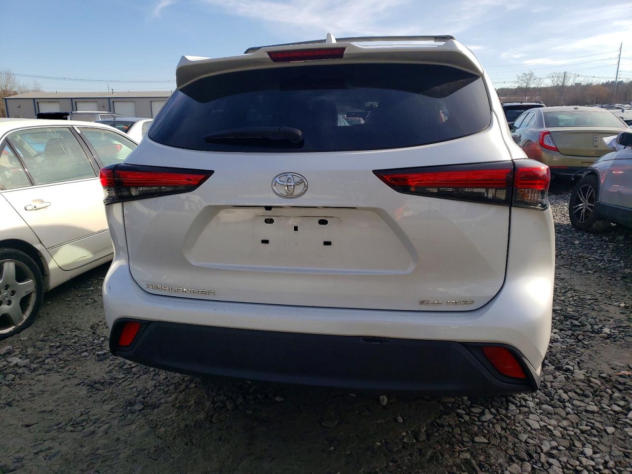 2023 TOYOTA HIGHLANDER L photo 6