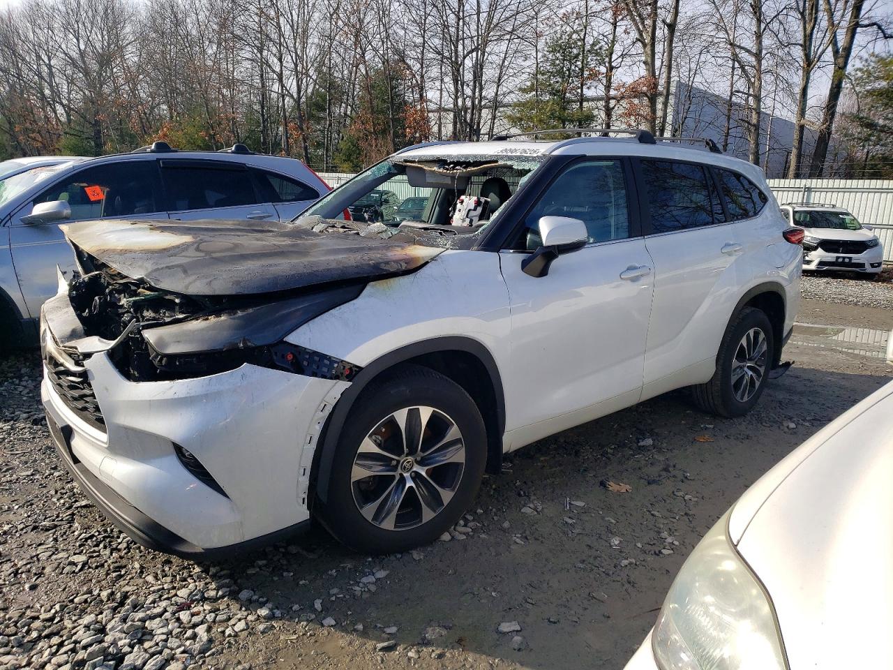 2023 TOYOTA HIGHLANDER