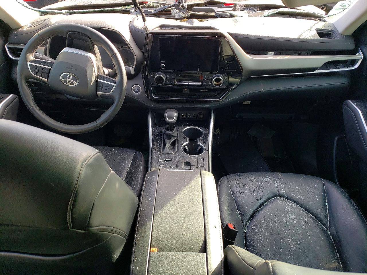 2023 TOYOTA HIGHLANDER L photo 8