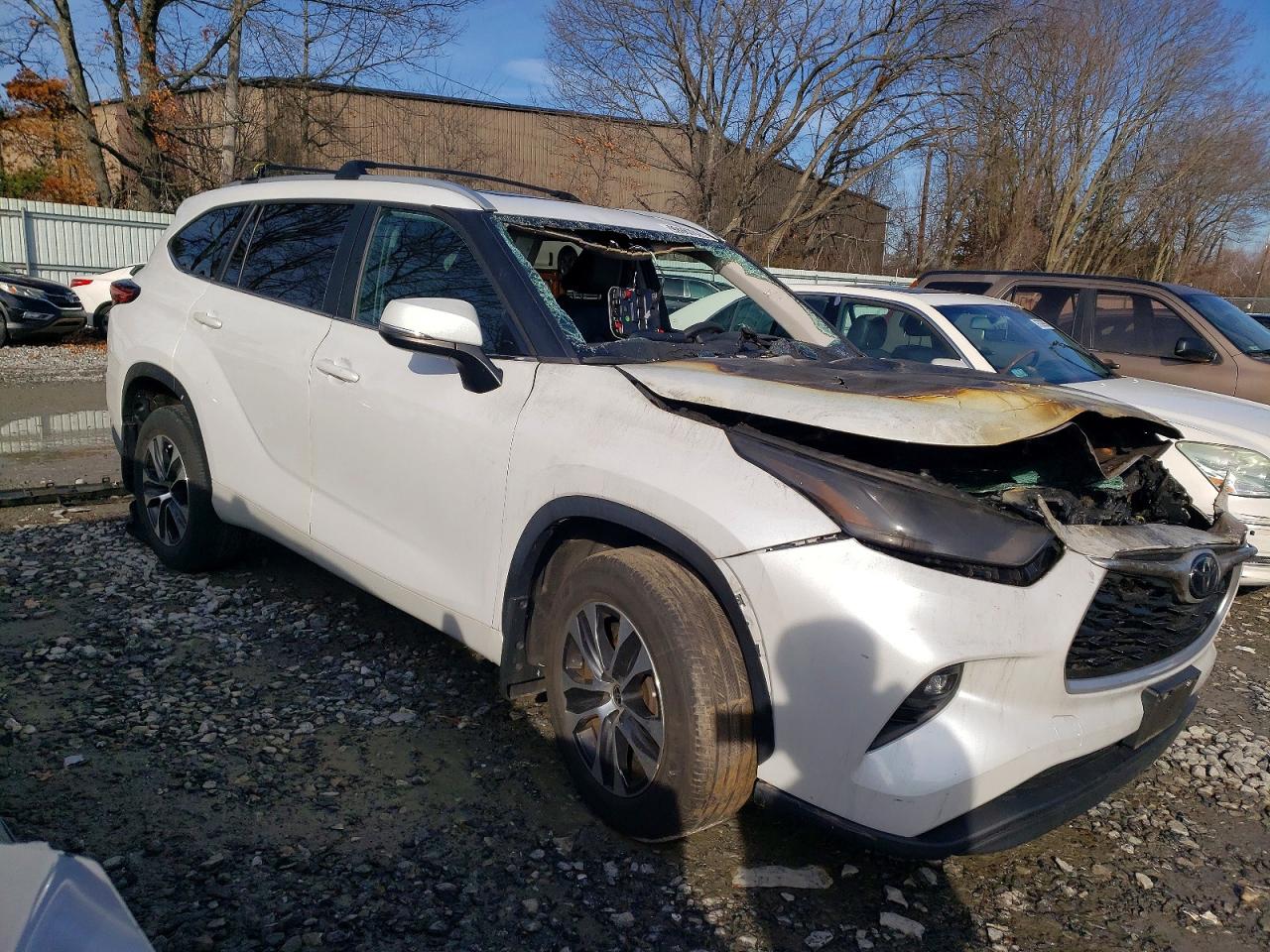 2023 TOYOTA HIGHLANDER L photo 4