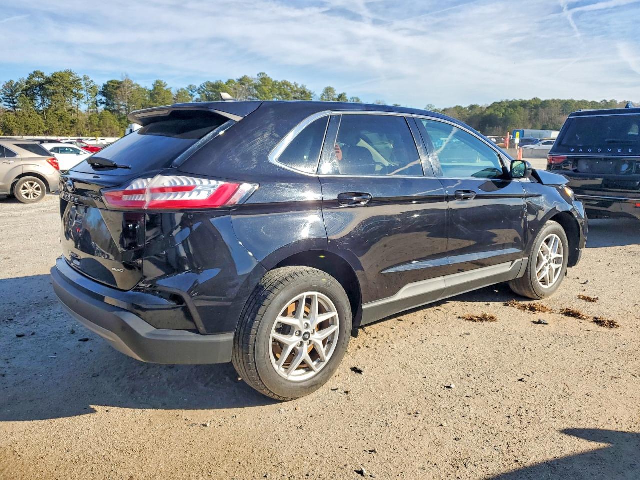 2024 FORD EDGE SEL photo 3