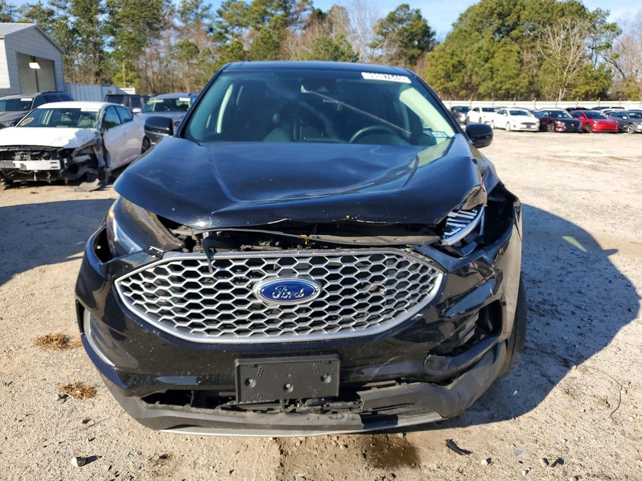 2024 FORD EDGE SEL photo 5