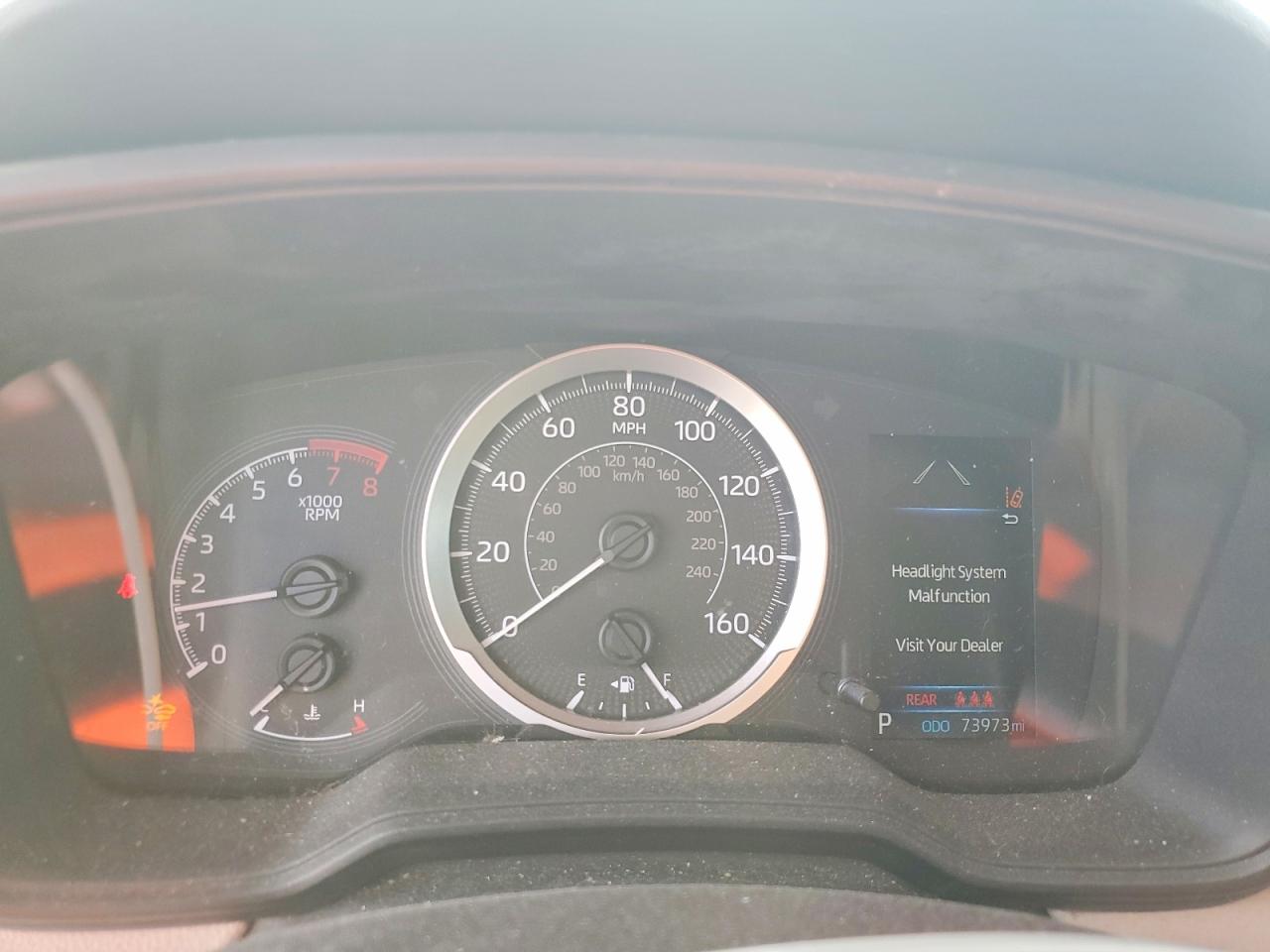 2020 TOYOTA COROLLA LE photo 9