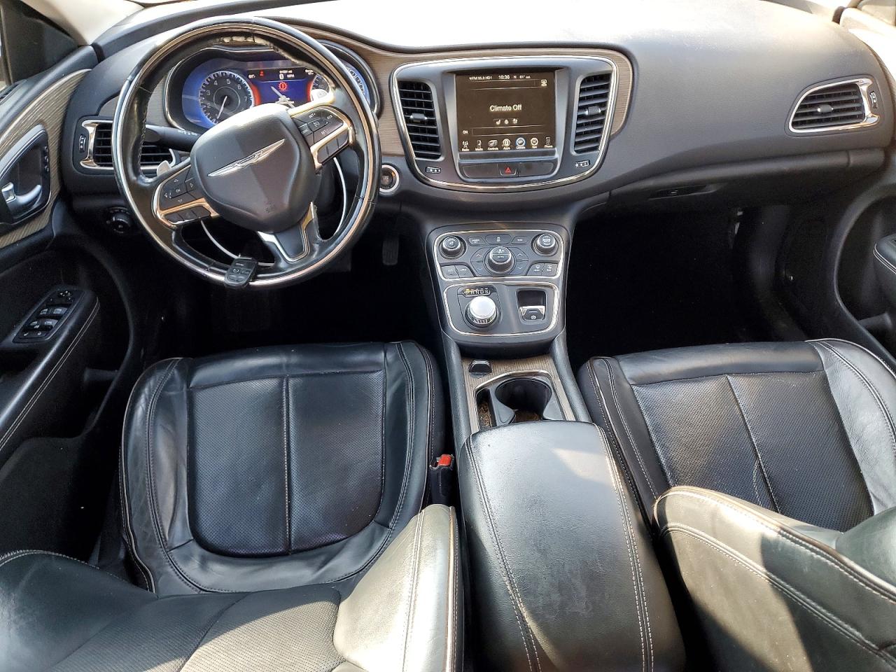 2015 CHRYSLER 200 C photo 8