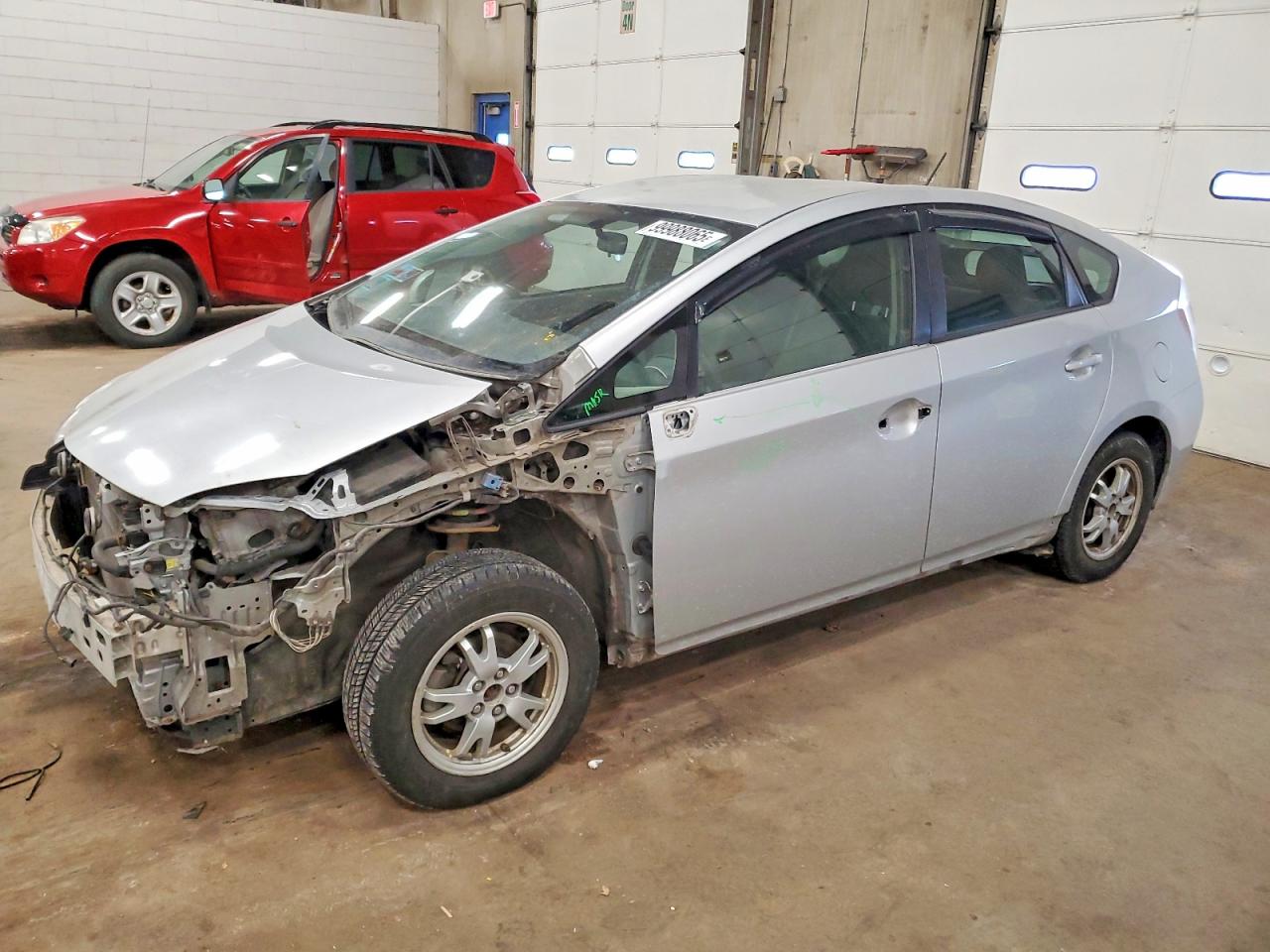 2011 TOYOTA PRIUS