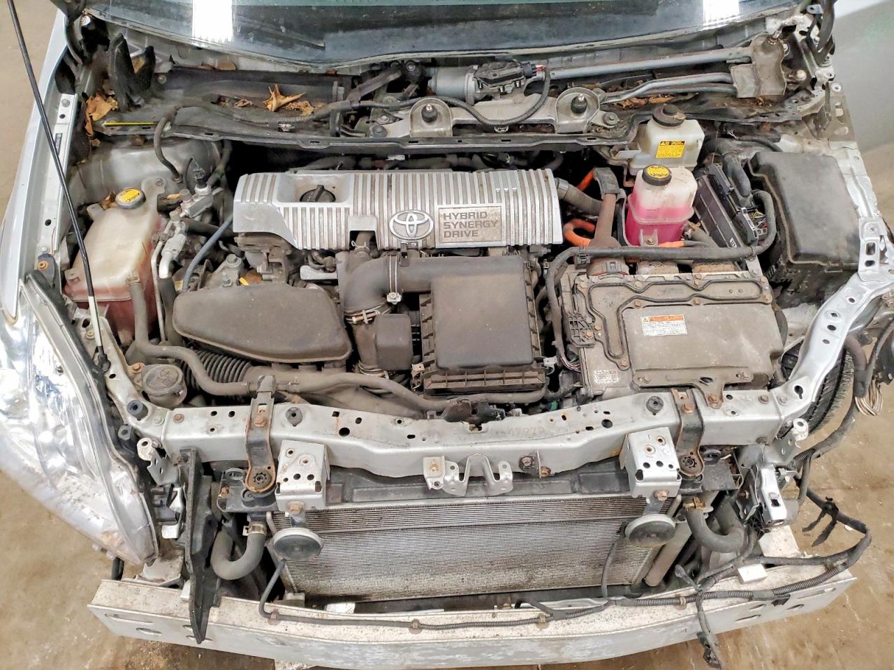 2011 TOYOTA PRIUS photo 11