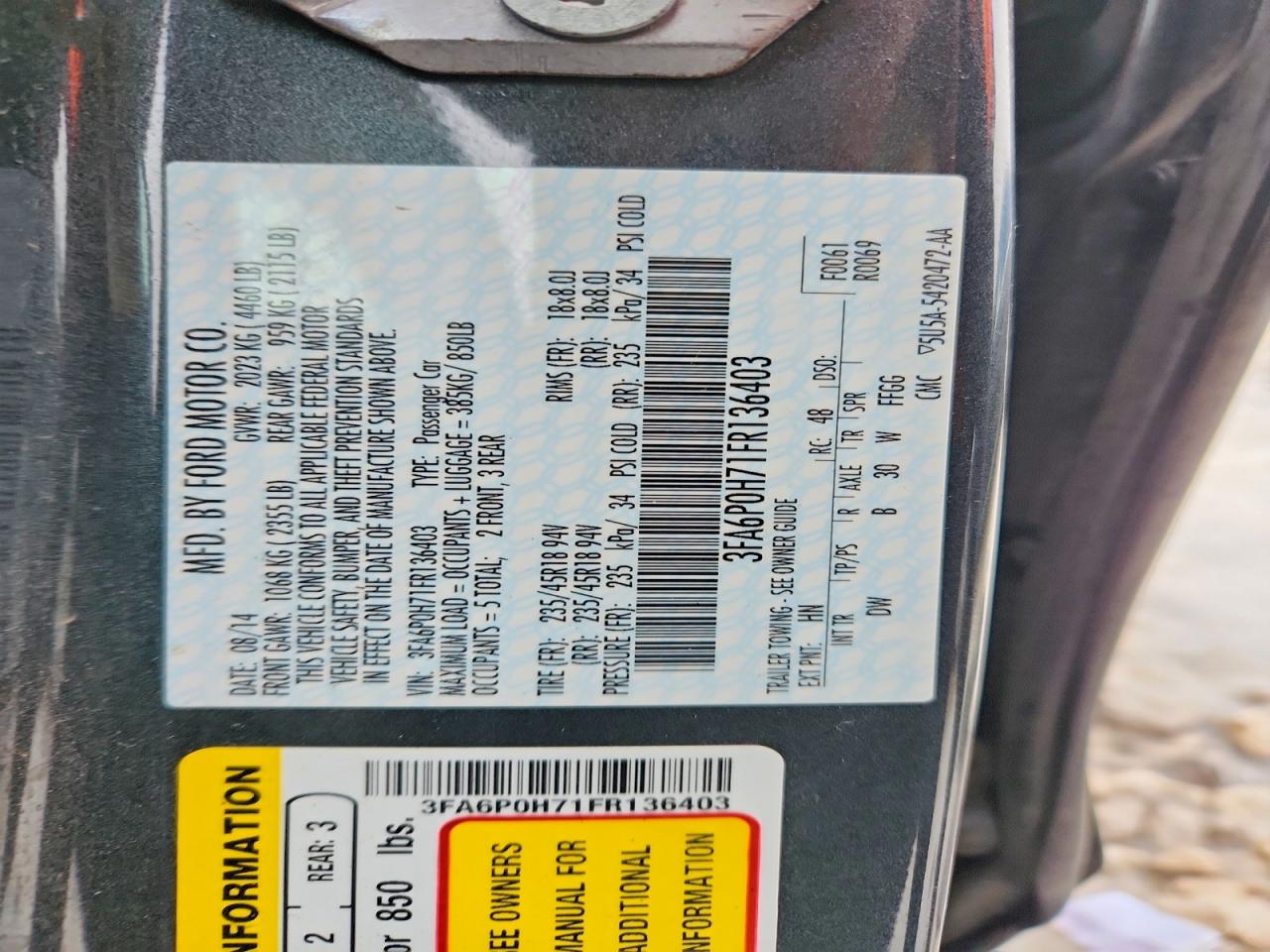 2015 FORD FUSION SE photo 12
