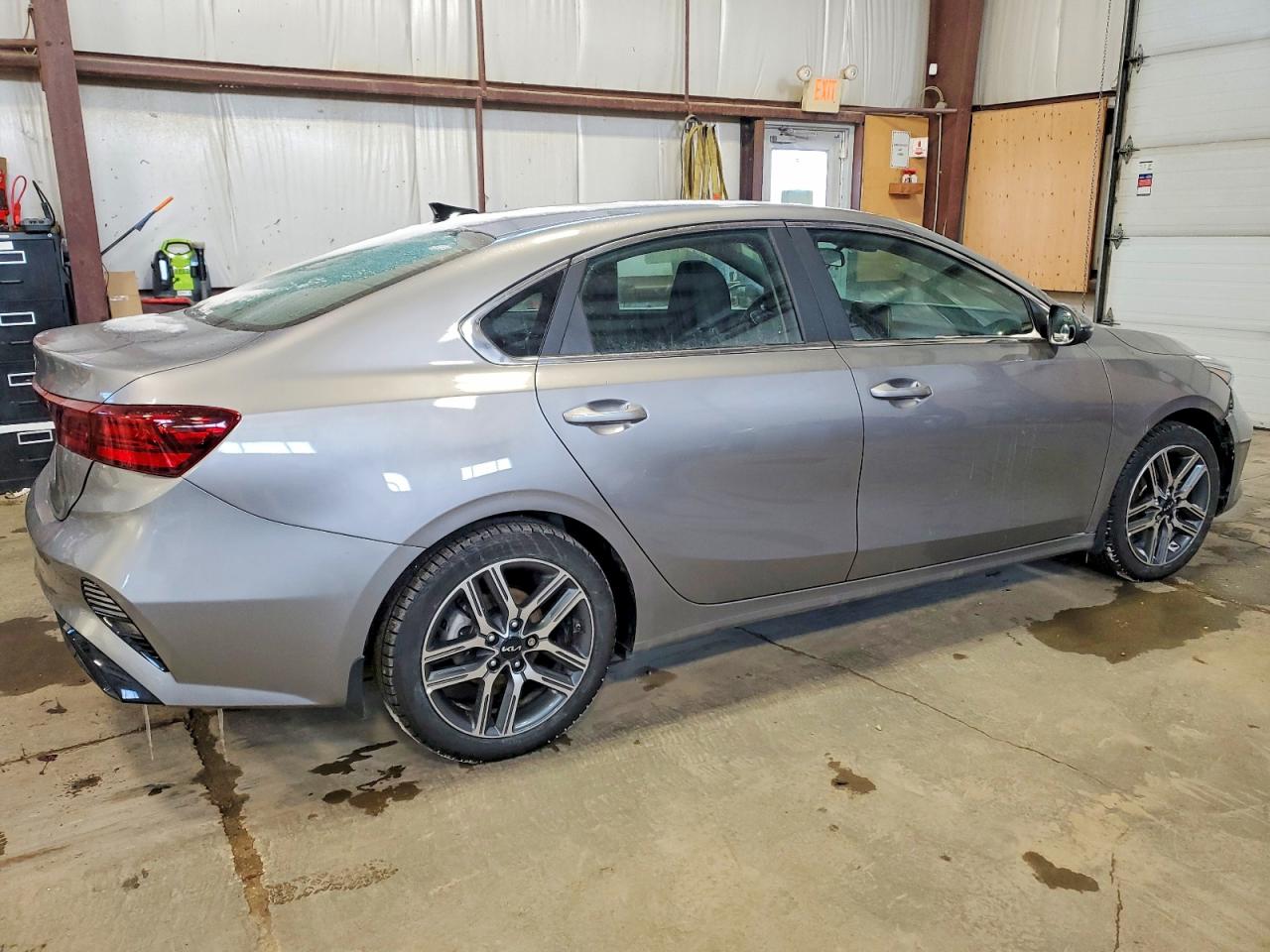 2024 KIA FORTE EX photo 3
