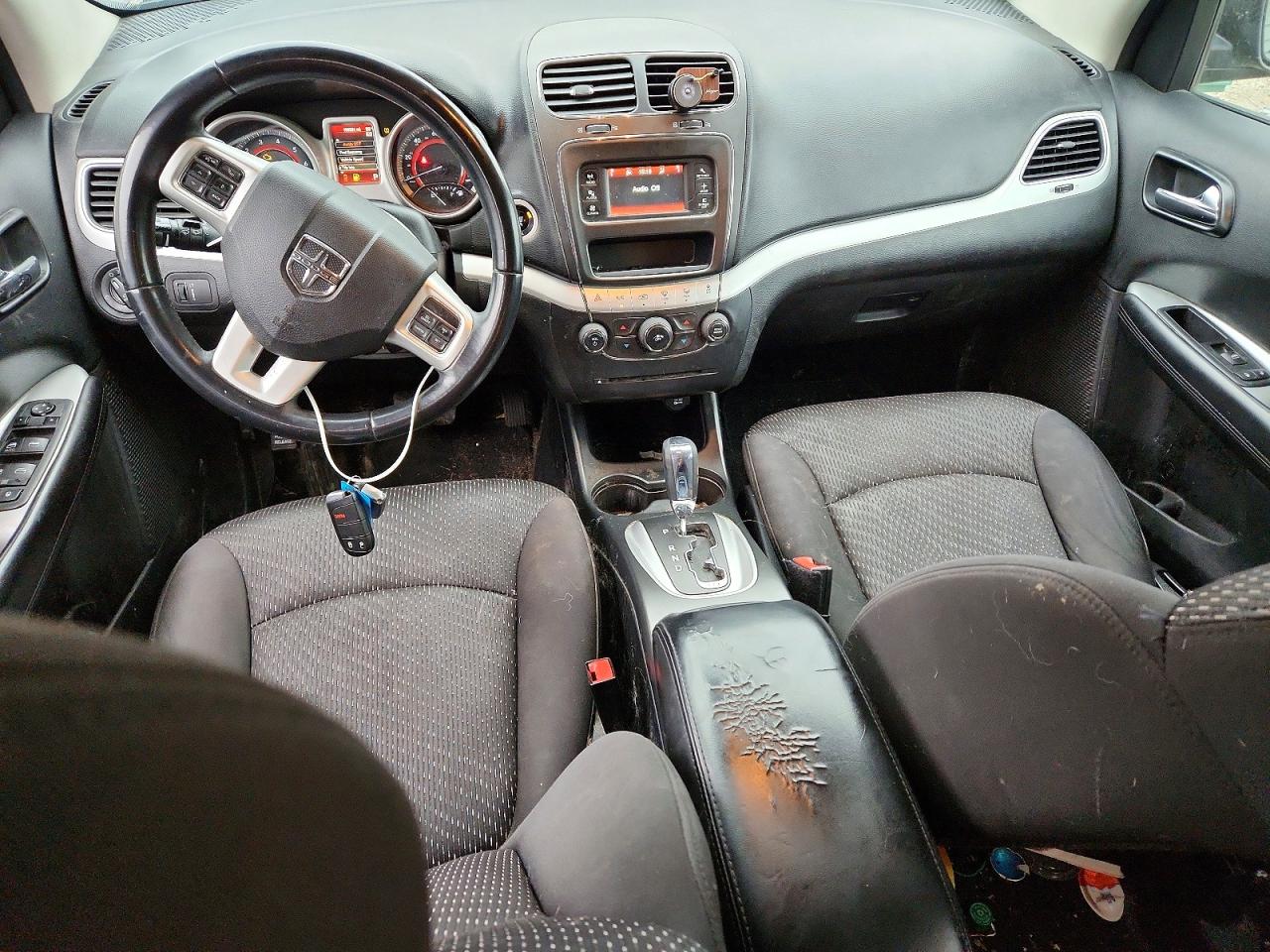 2015 DODGE JOURNEY SXT photo 8