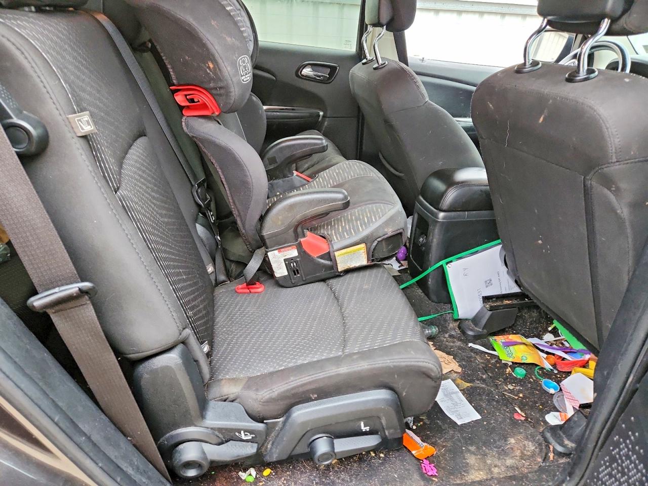 2015 DODGE JOURNEY SXT photo 11