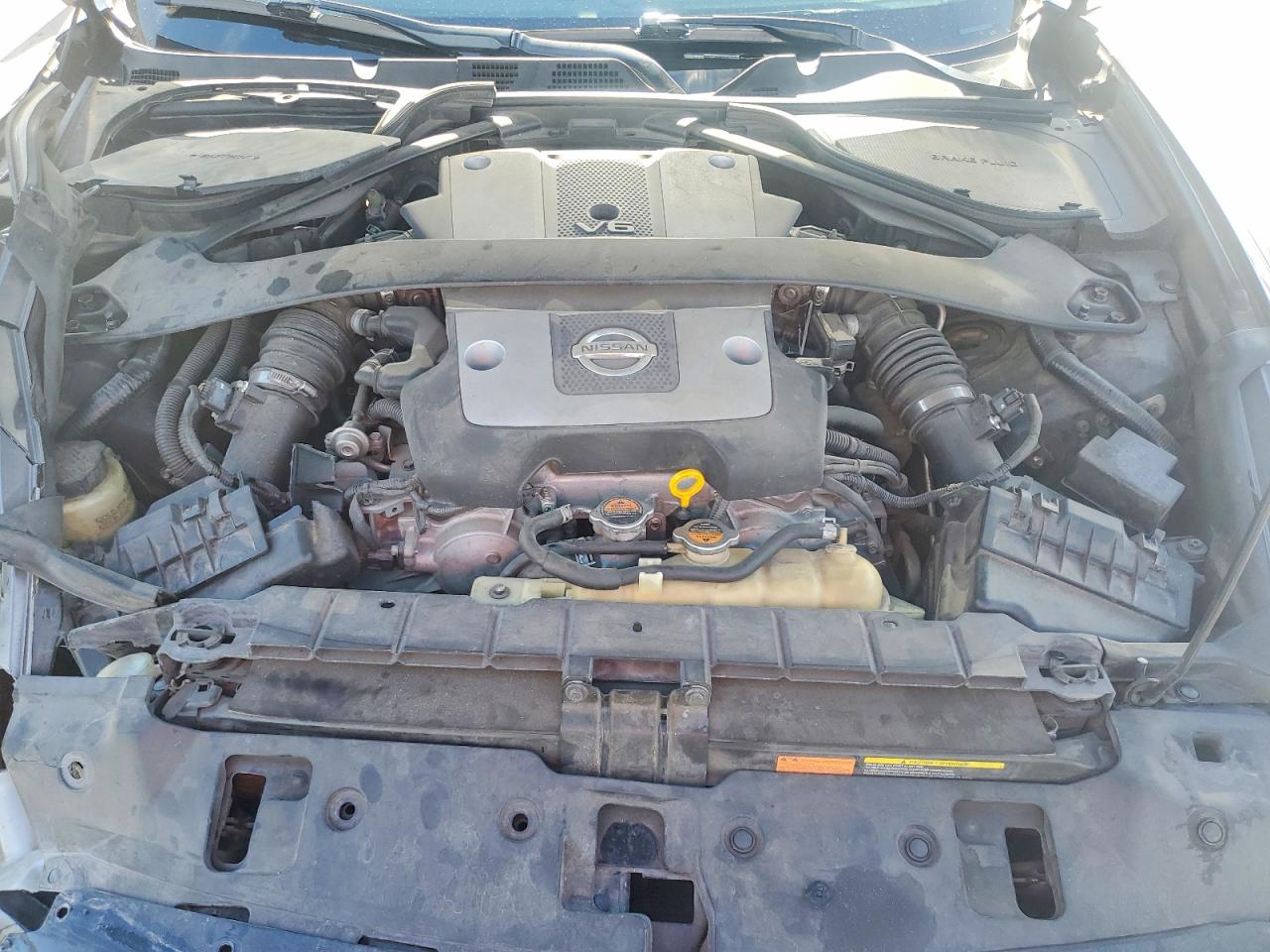 2016 NISSAN 370Z BASE photo 11