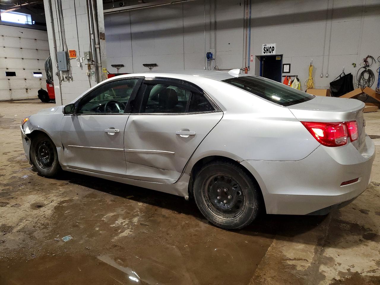 2014 CHEVROLET MALIBU 1LT photo 2