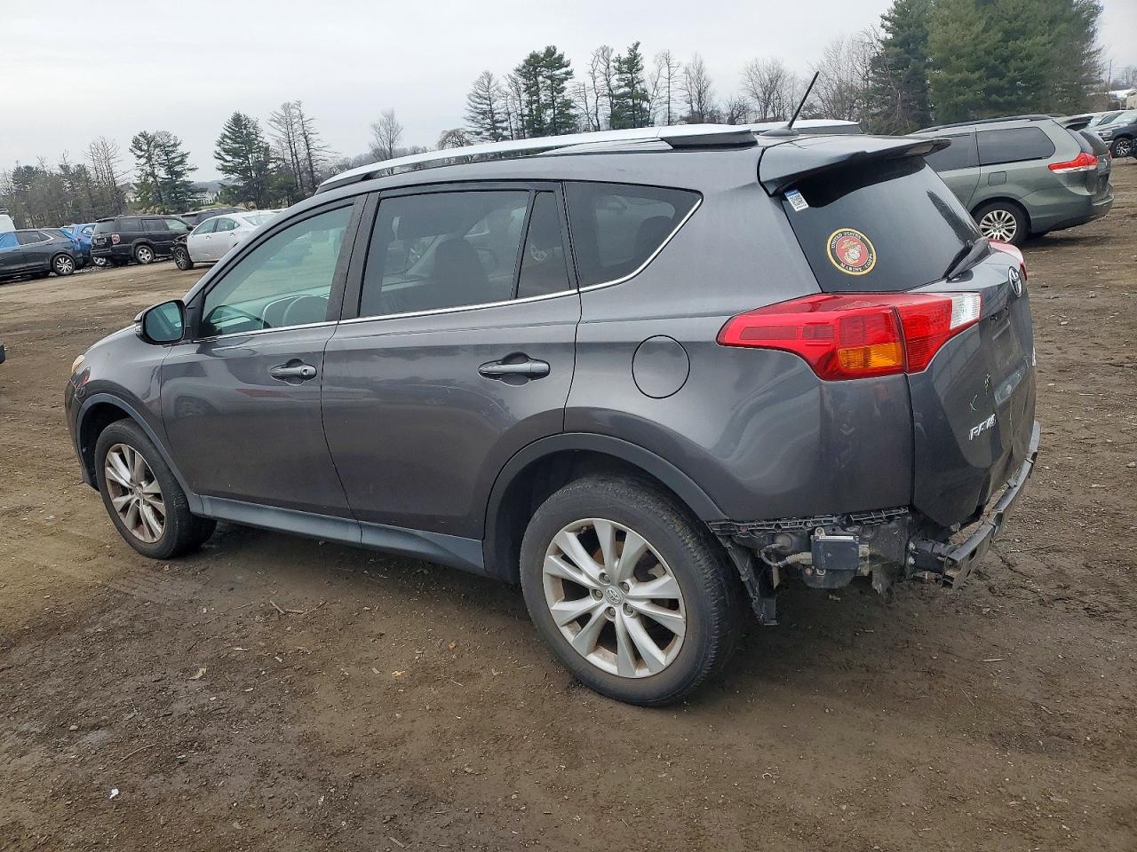 2014 TOYOTA RAV4 LIMITED photo 2