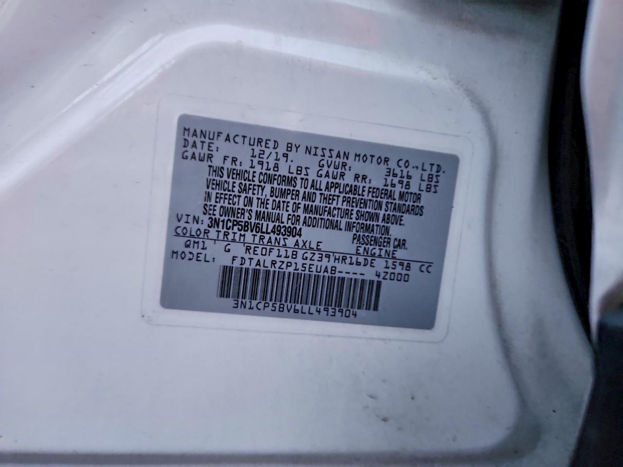 2020 NISSAN KICKS S photo 12
