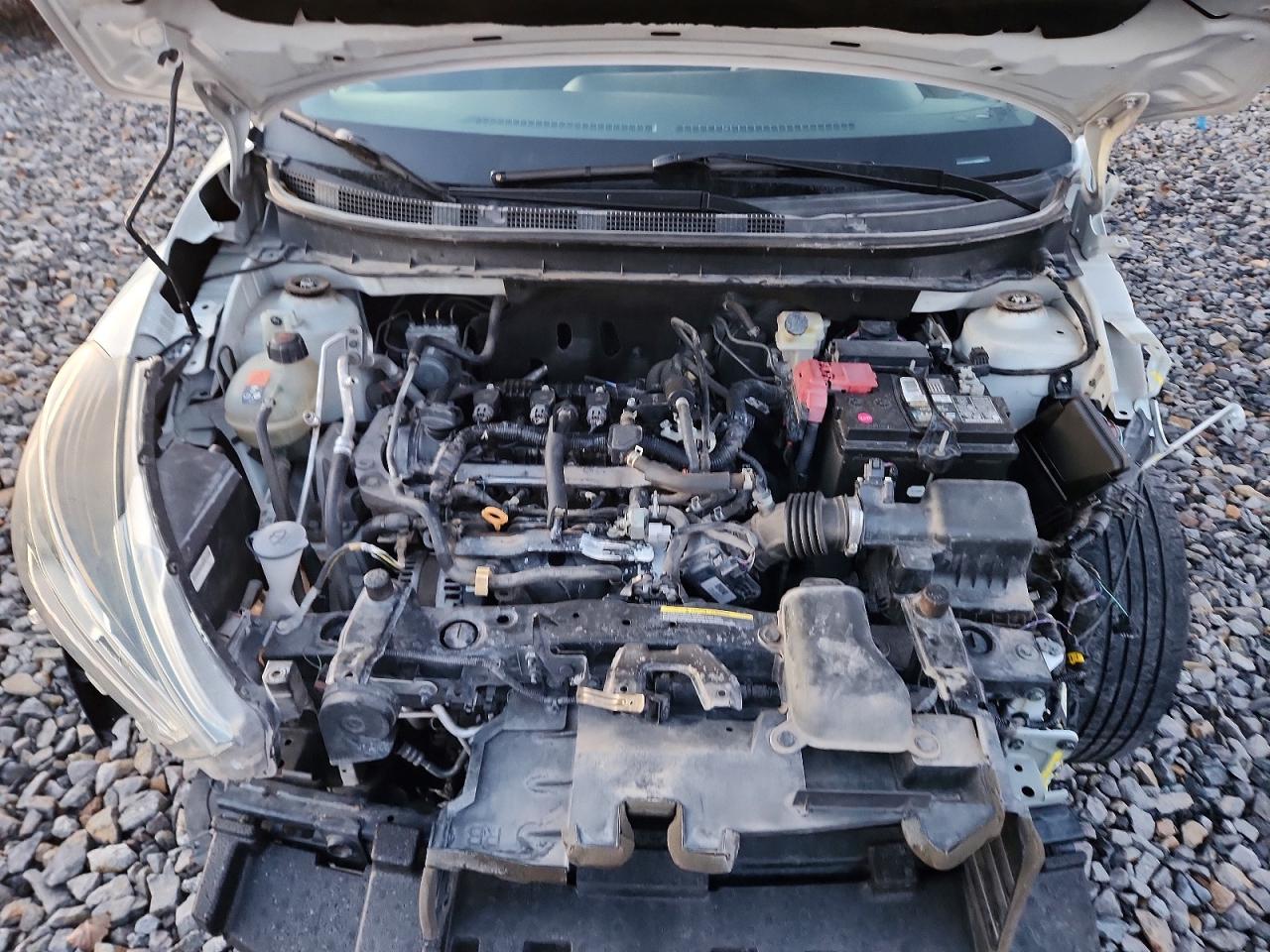 2020 NISSAN KICKS S photo 11