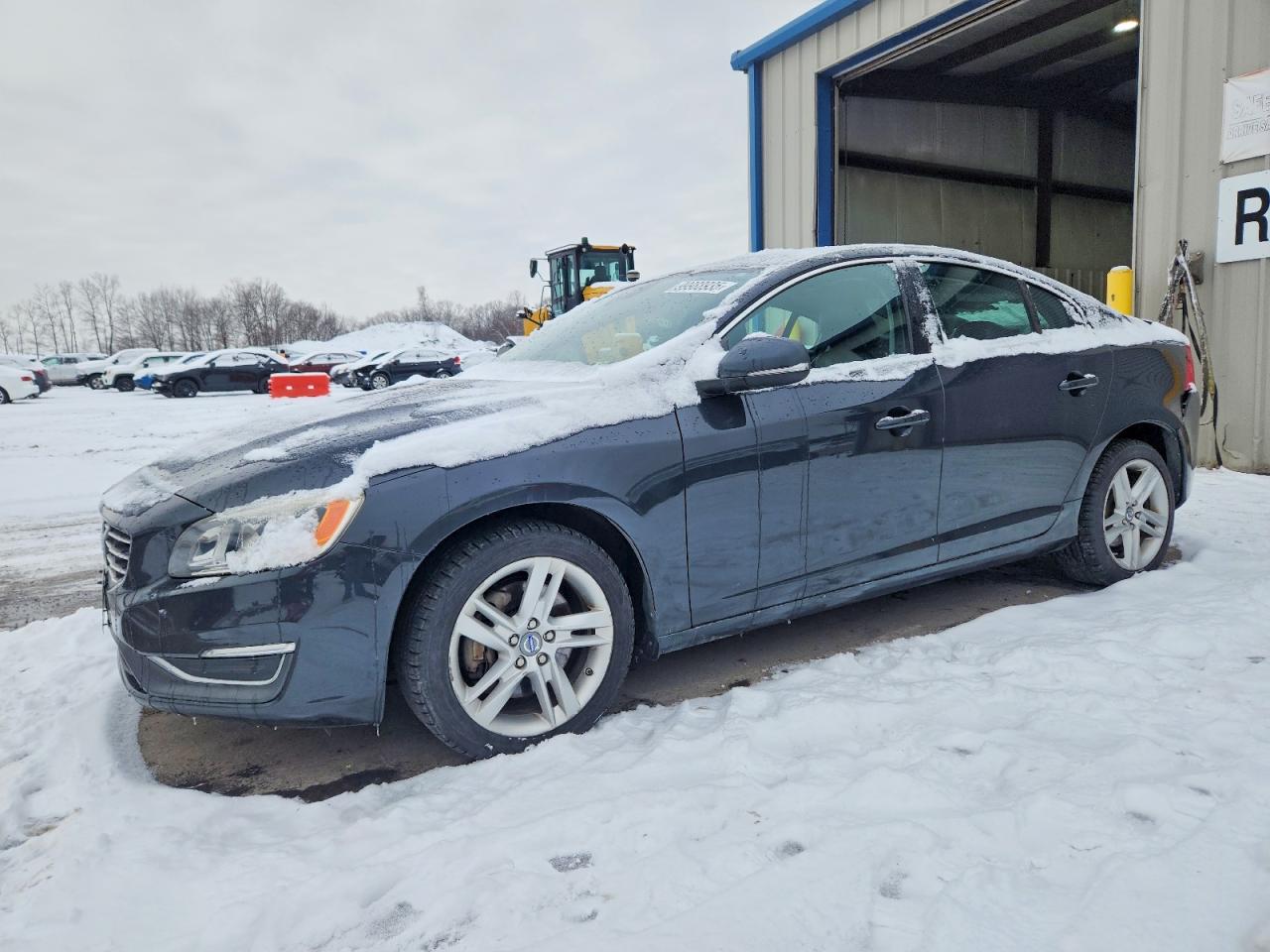 2015 VOLVO S60