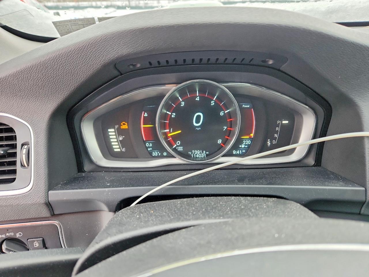 2015 VOLVO S60 PREMIER photo 9