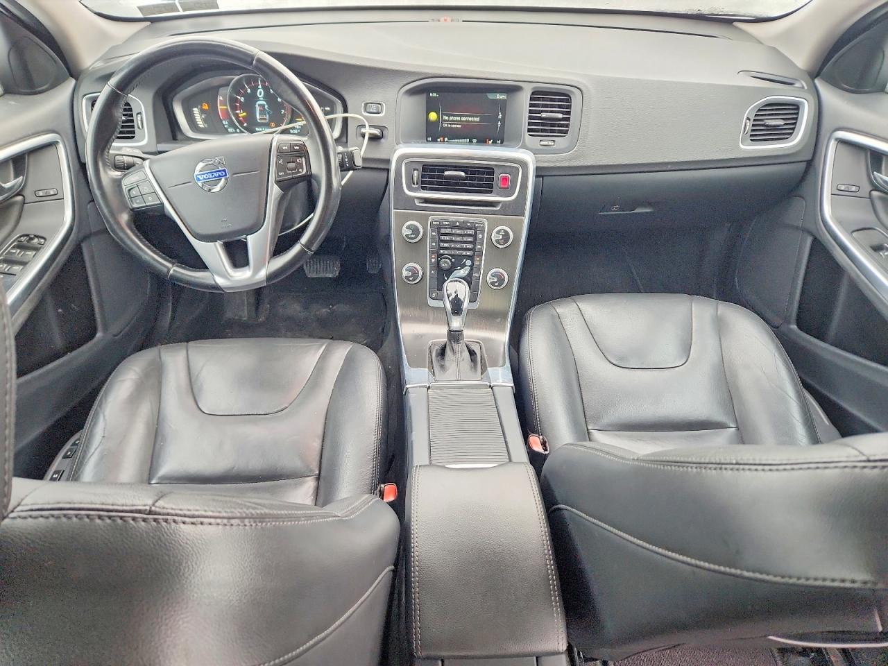 2015 VOLVO S60 PREMIER photo 8