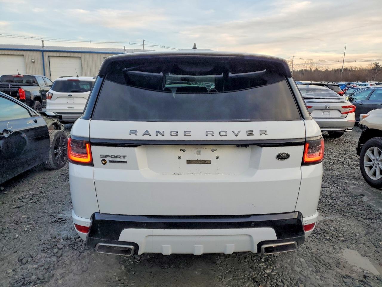 2018 LAND ROVER RANGE ROVER SPORT SUPERCHARGED DYNAMIC photo 6
