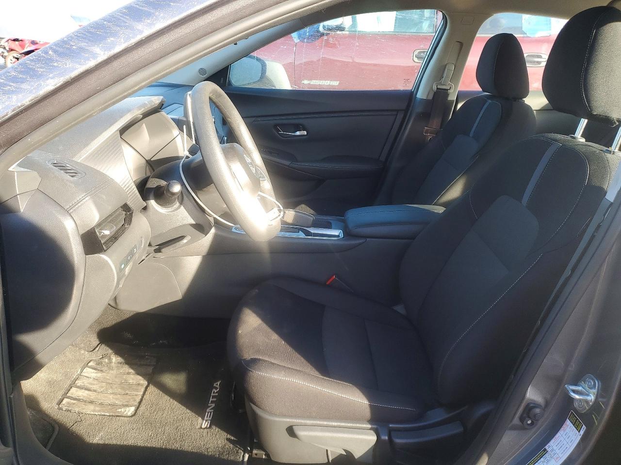 2025 NISSAN SENTRA SV photo 7