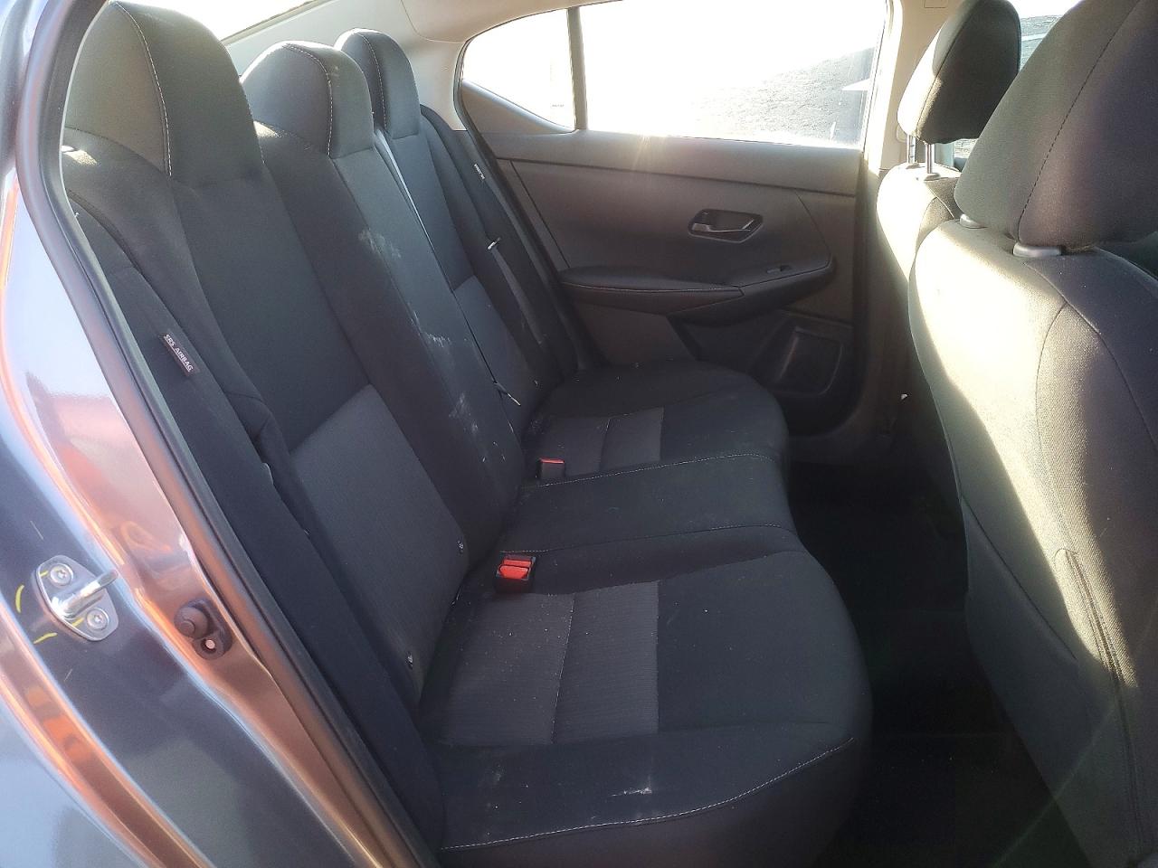 2025 NISSAN SENTRA SV photo 10