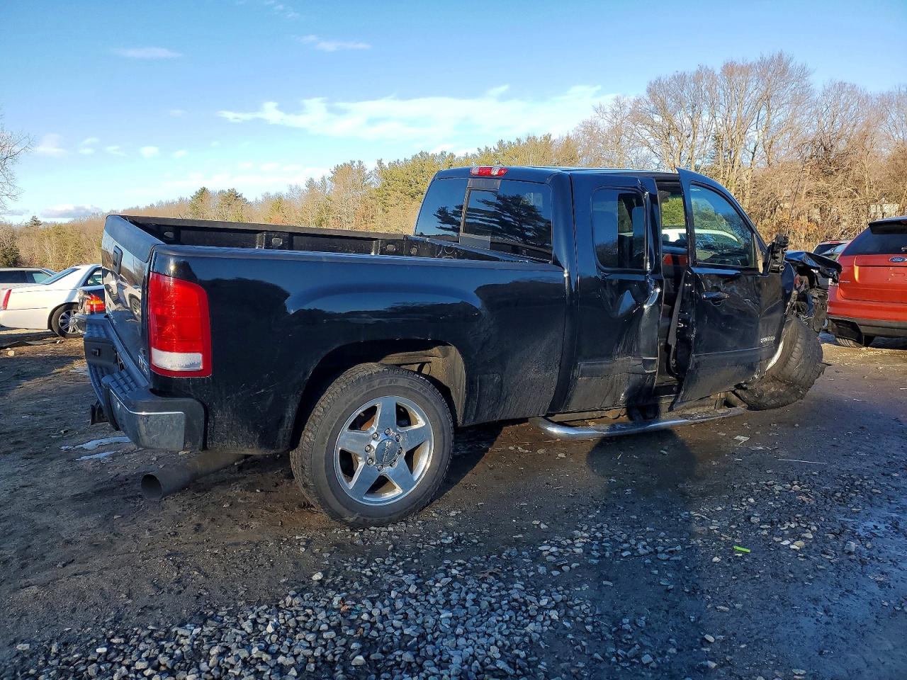 2012 GMC SIERRA K2500 SLT photo 3
