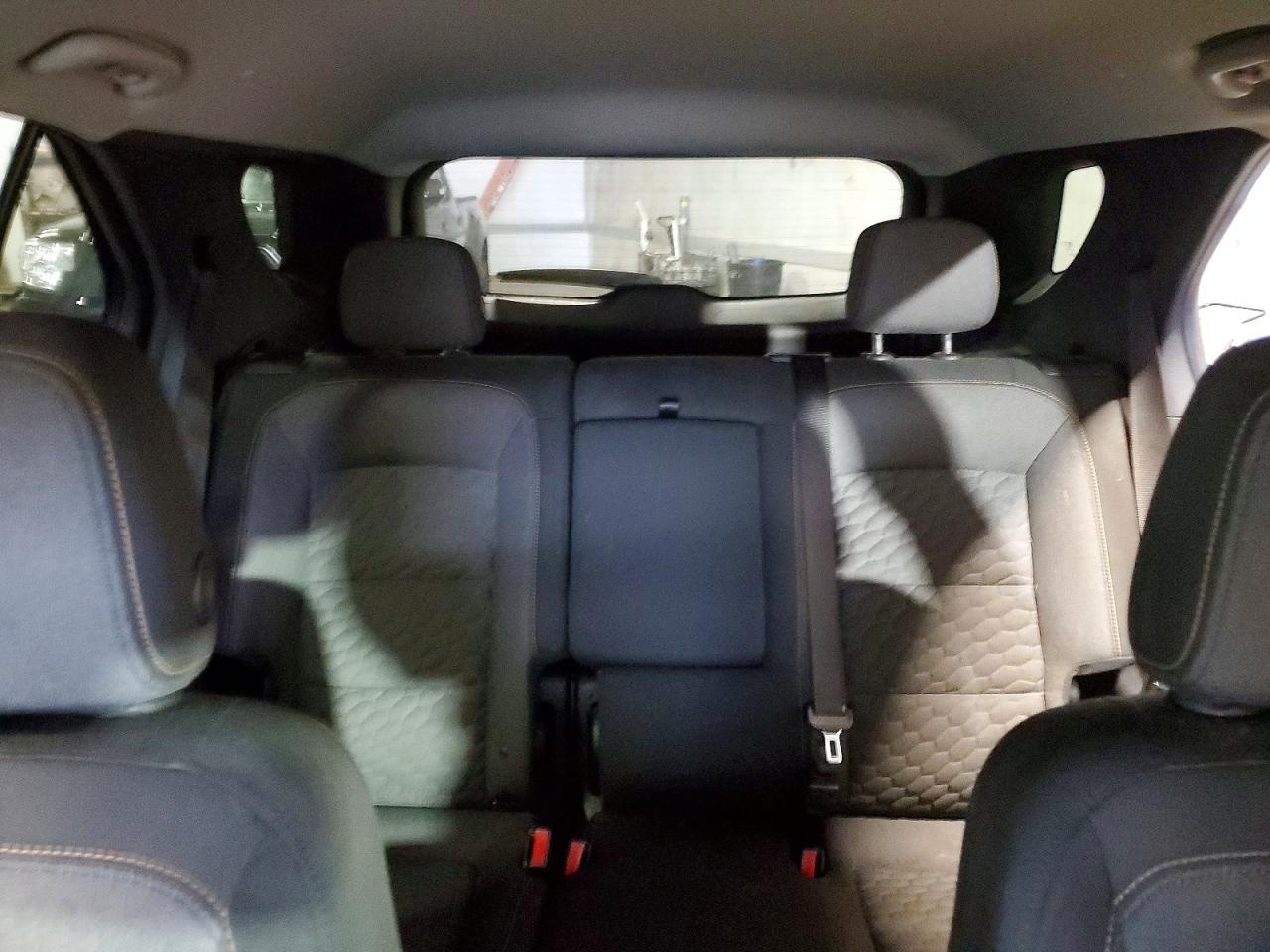 2018 CHEVROLET EQUINOX LT photo 10