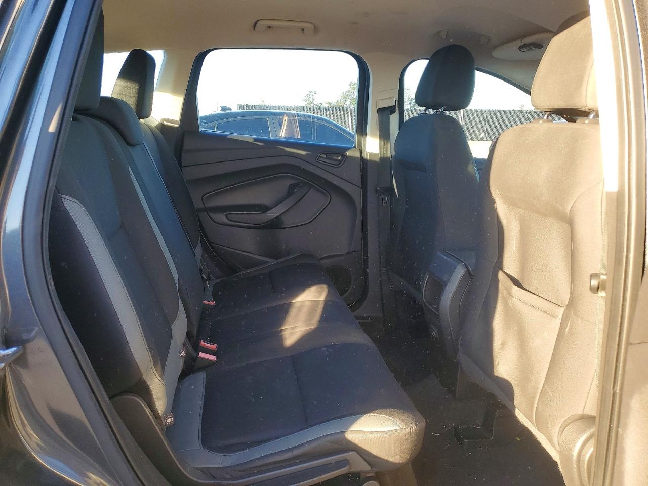 2016 FORD ESCAPE S photo 11