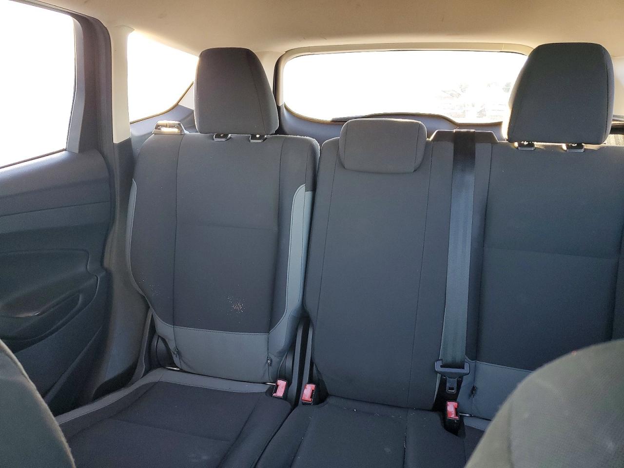 2016 FORD ESCAPE S photo 10
