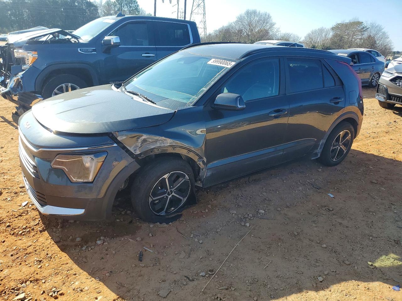 2023 KIA NIRO